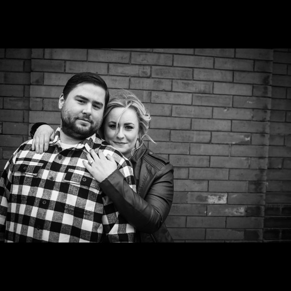 Meet Your Posher, Kendra! - Picture 1 of 1